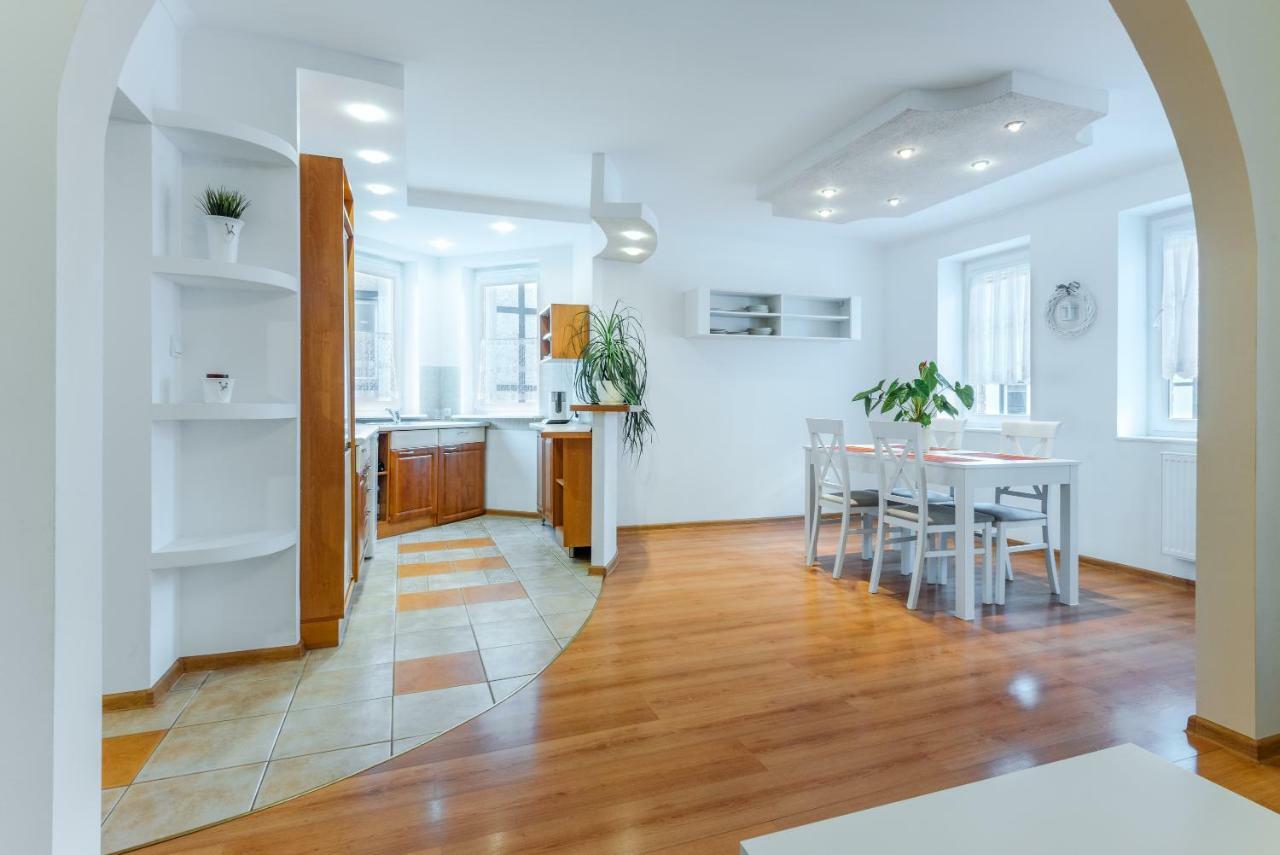Apartament Na Starowce Колобжег Екстериор снимка